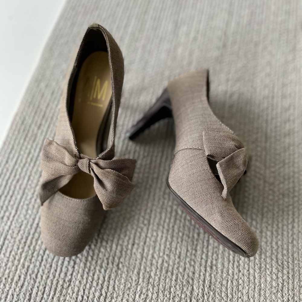 Vintage Ann Marino Brown White Herringbone Bow Tie High Heel Pumps Size 8.5